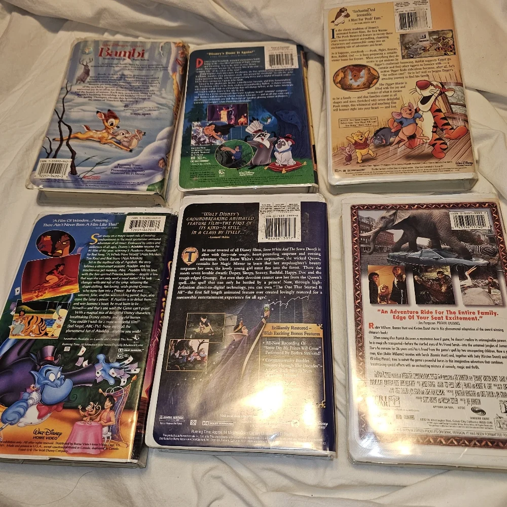 Vintage Disney VHS Collection Bambi Pocahontas‎ Aladdin Etc..